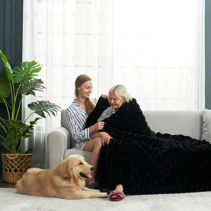 Cozy Bliss Faux Fur Throw Blanket for Couch, Cozy Warm Plush Striped Blanket for Sofa Bedroom Living Room,50 * 60 Inches Black