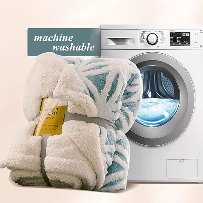 UKELER Flannel Sherpa Throw 80'' x 60''- Cute Colorful Owl Design Soft Plush Flannel Blanket Throws for Bed/Couch/Sofa/Office/Camping