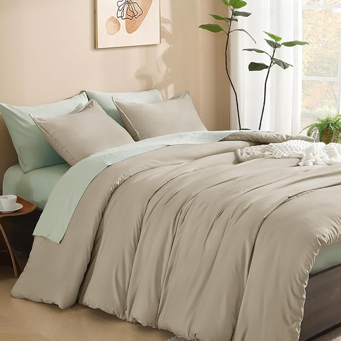 Litanika Comforters Oatmeal Oversized King Size, 3 Pieces Lightweight Solid Bedding Comforter Set, All Season Fluffy Bed Set (120x98In Comforter & 2 Pillowcases)