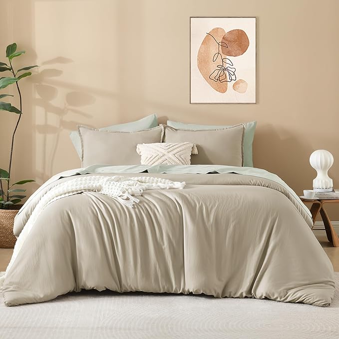 Litanika Comforters Oatmeal Oversized King Size, 3 Pieces Lightweight Solid Bedding Comforter Set, All Season Fluffy Bed Set (120x98In Comforter & 2 Pillowcases)
