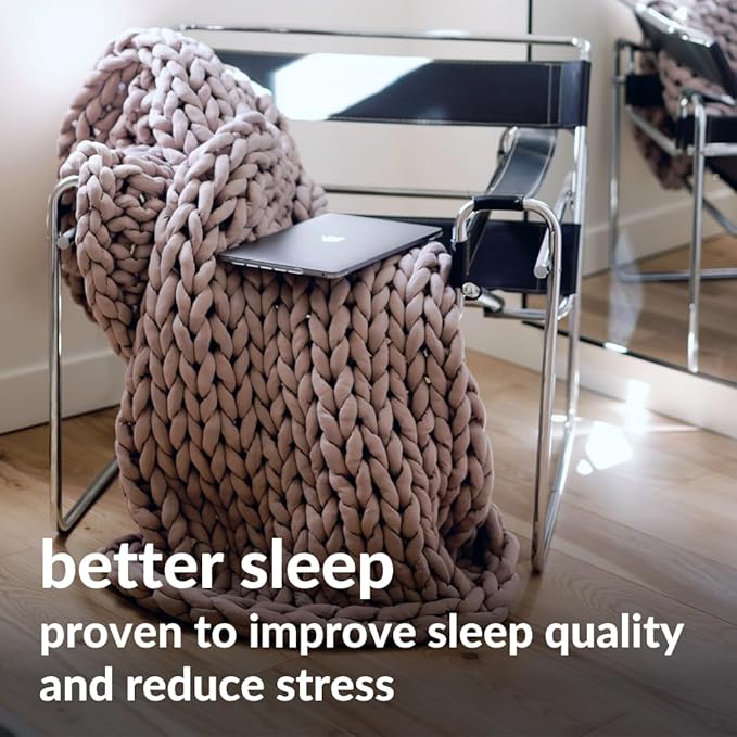 Nuzzie Chunky Knit Blanket - Breathable, Cooling, Hand Made Knit Throw Blanket for Sleep - Machine Washable, Stylish Decor Design (Dusty Rose, Full | 15lbs | 48" x72)