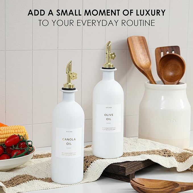 HOMCDALY Olive Oil Dispenser for Kitchen, 16oz Glass Oil Bottles with Bamboo Tray, Gold Oil&Vinegar Cruet Set, Kitchen Dispenser Bottles with Pourer | Set of 2 (16oz – Gold)