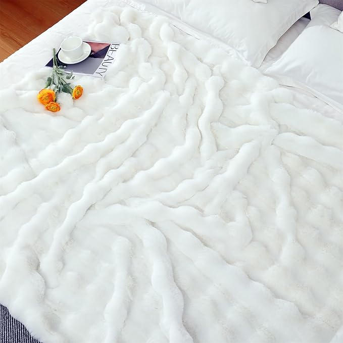 RYNGHIPY Faux Fur Throw Blanket Double Sided Thick and Warm Plush Fluffy Faux Rabbit Fur Decoration for Couch Sofa Chair and Bed Cream Winter Blanket (Ivory, 51''x63'')