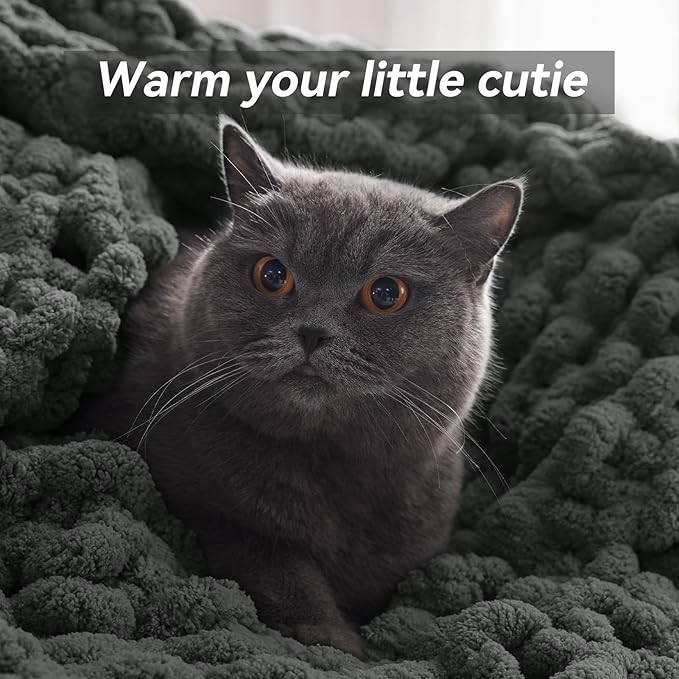 Chunky Knit Throw Blanket, 40''*50'' Knitted Throw Chenille Yarn for Bed Couch, Handmade Dark Grey Crochet Big Thick Blanket, Machine Washable Cute Comfy Blanket for Home Decor