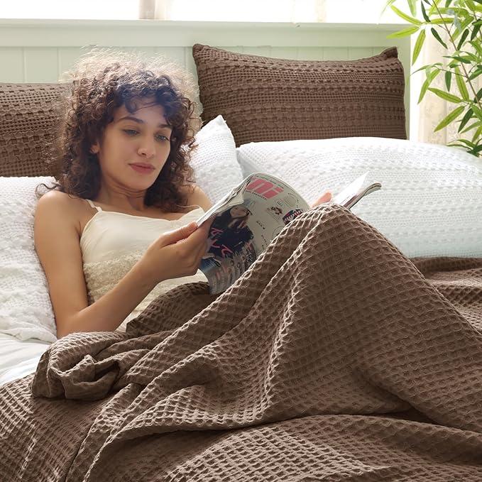 PHF Ultra Soft Waffle Weave Blanket Queen Size 90"x 90"- Washed Lightweight Breathable Cozy Woven Blanket for Bed - Aesthetic Decor for Couch Bedding Sofa Home Car - Cocoa Brown