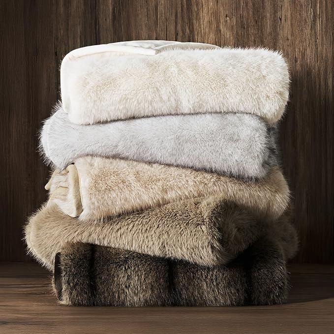 Luxury Faux Fur Throw Blanket, Soft Fluffy Faux Mink Blankets for Bed, Couch, Sofa, Thick Cozy Plush Warm Fur Throws with Reversible Velvet, Frosted White Wolf, 50"x60"