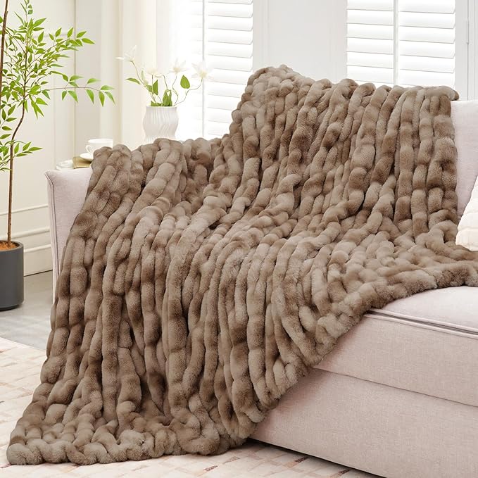 Ultra Soft Luxury Faux Fur Twin Blanket for Counch,Fuzzy Fluffy Plush Warm Cozy Elegant Wrinkled Blanket for Sofa Bedroom Living Room,(60"x80",Tie-dye Coffee)
