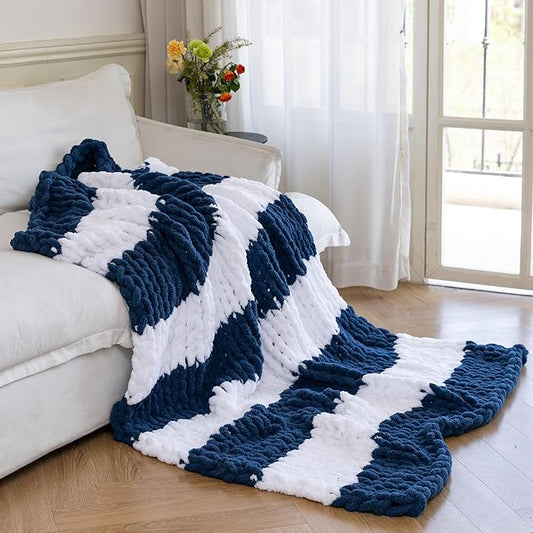 Chunky Knit Blanket - Luxury Soft Cozy 50 * 60 Throw Blanket,100% Woven Blanket Rope Knot Throw Blanket for Couch, Sofa, Home Decor, Gift - Machine Washable(White/Deep Blue)