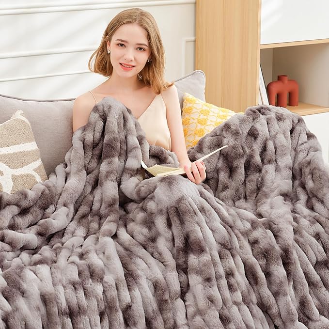 Ultra Soft Luxury Faux Fur Throw Blanket for Counch,Fuzzy Fluffy Plush Warm Cozy Elegant Wrinkled Blanket for Sofa Bedroom Living Room,(50"x60",Tie-dye Taupe)