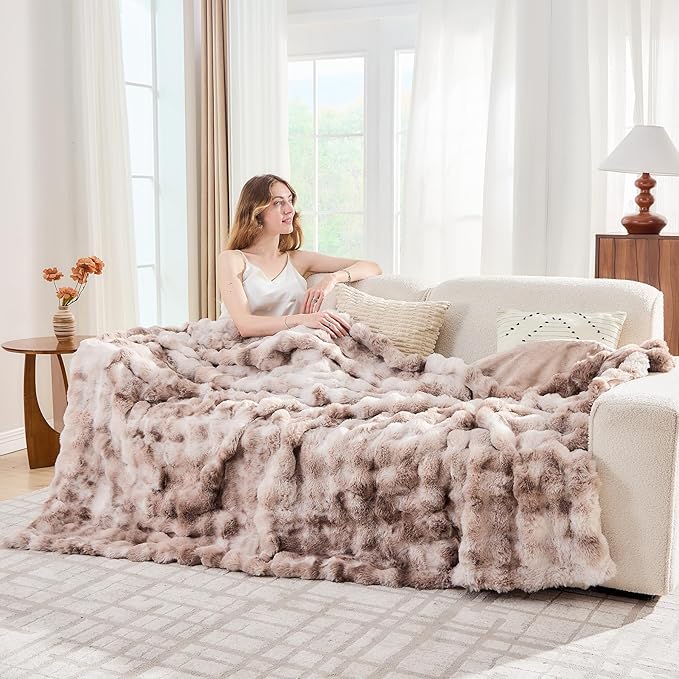 Lotus Karen Faux Fur Throw Blanket Tie-Dye Beige - Big Bubble Rabbit Fluff Blanket for Couch, Large Fluffy Fuzzy Cozy Blankets,Thick Furry Plush Shaggy Blankets,90x90 Inches