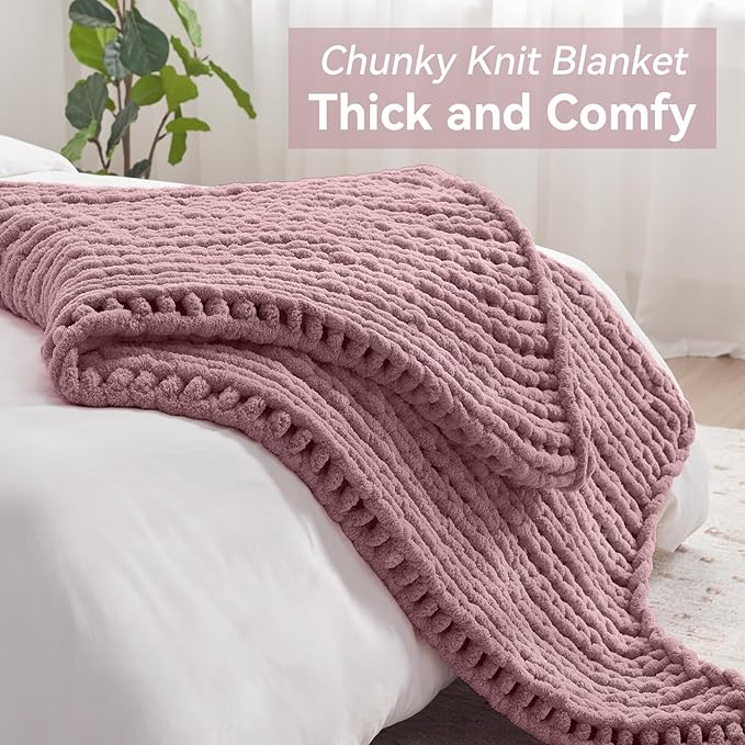 Chunky Knit Throw Blanket, 30''*40'' Knitted Throw Chenille Yarn for Bed Couch, Handmade Muted Pink Crochet Big Thick Blanket, Machine Washable Cute Comfy Blanket for Home Decor