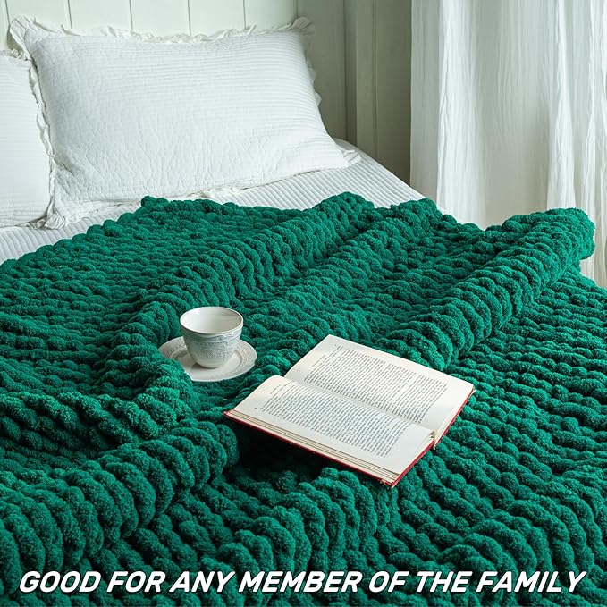 Chunky Knit Blanket - Luxury Soft Cozy 50 * 60 Throw Blanket,100% Woven Blanket Rope Knot Throw Blanket for Couch, Sofa, Home Decor, Gift - Machine Washable(Blackish Green)