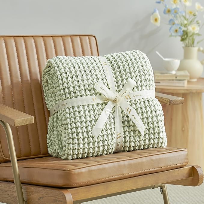Amélie Home Chenille Waffle Throw Blanket for Couch, Reversible Pineapple Stitch Knit Soft Cozy Knit Blanket Lightweight Warm Decorative Throw for Sofa, Bed, Living Room, 50"x60", Sage Green&Ivory