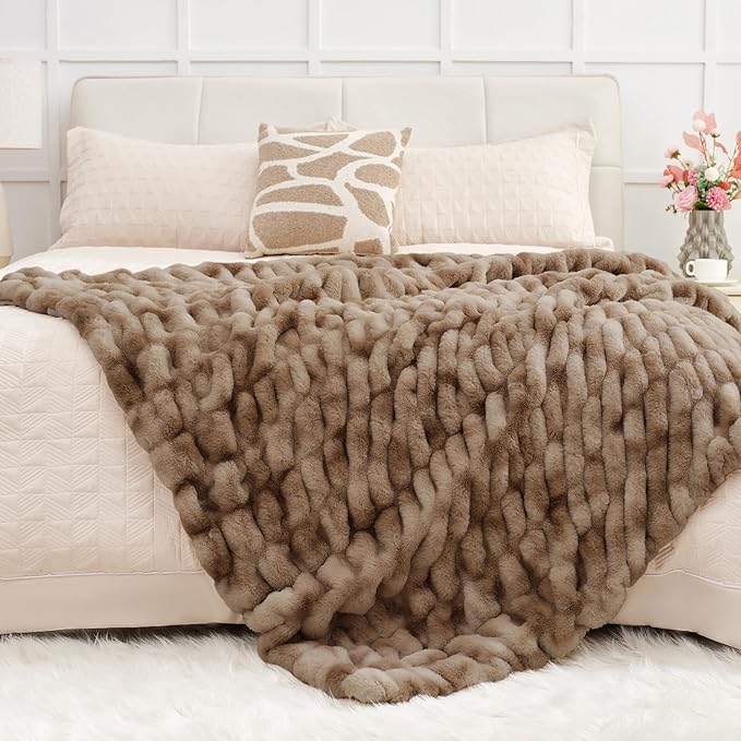 Ultra Soft Luxury Faux Fur Twin Blanket for Counch,Fuzzy Fluffy Plush Warm Cozy Elegant Wrinkled Blanket for Sofa Bedroom Living Room,(60"x80",Tie-dye Coffee)