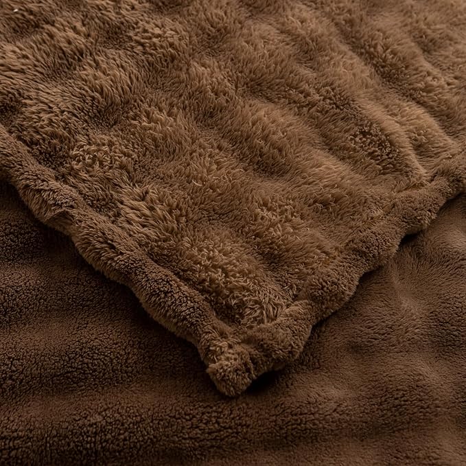 YUSOKI Luxury 3D Bubble Throw Blanket 2lb,All Ages,Home Decoration, (Brown,50 * 60inches)