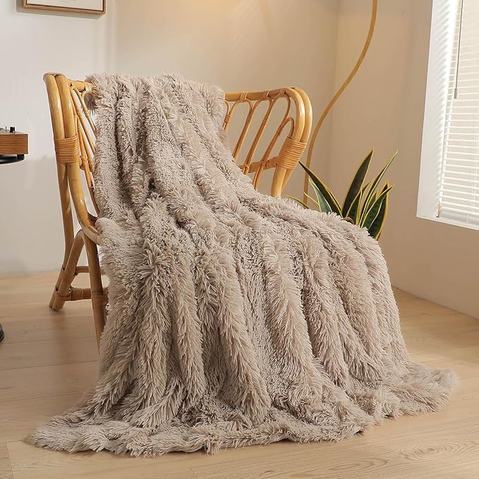 XeGe Luxury Faux Fur Throw, Soft 50x60 Fluffy Blanket, Shaggy Plush Decorative Couch Blanket, Winter Fall Cute Fuzzy Furry Lap Throw for Office Bedroom Living Room Khaki