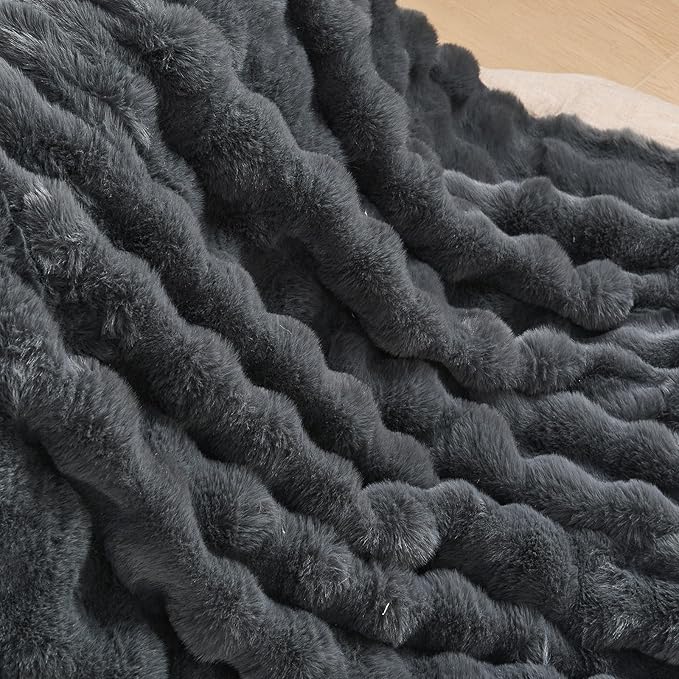 Lotus Karen Queen Size Faux Fur Blanket Dark Gray - Big Bubble Rabbit Fluff Throw for Bed Large Fluffy Fuzzy Cozy Thick Furry Plush Shaggy Blankets 90x90 Inches