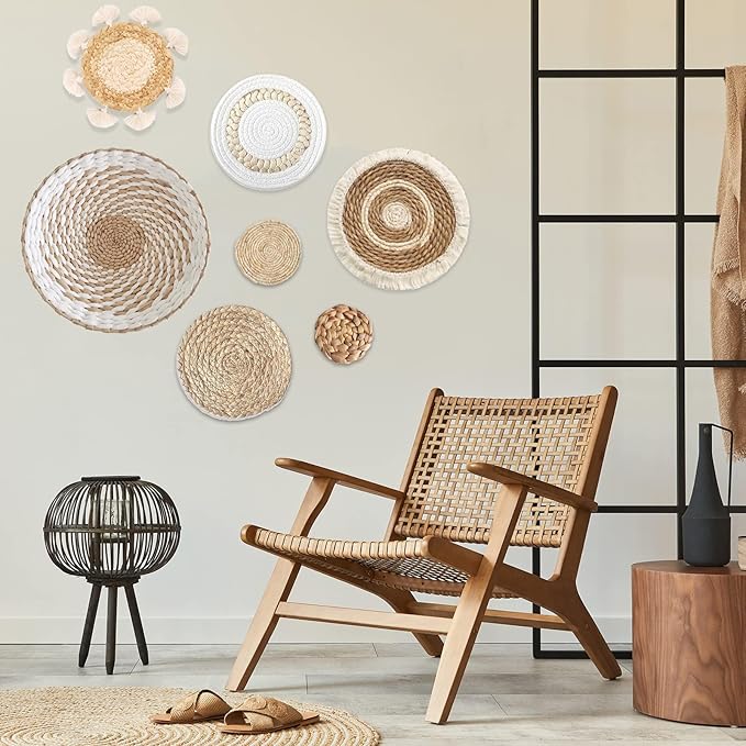 7 Pack Boho Wall Basket Decor - Seagrass Rattan Wicker Wall Decor Round Handmade Hanging Rustic Flat Elegant Wall Art for Farmhouse Living Rooms Bedrooms Display Table Settings Kitchen Home