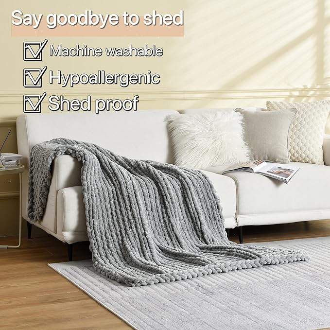 Maetoow Tighter Version Chenille Chunky Knit Blanket Throw (50×60 Inch), Handmade Warm & Cozy Blanket Couch, Bed, Home Decor, Soft Fleece Banket, Boho Thick Blankets and Giant Yarn Throws,Light Grey