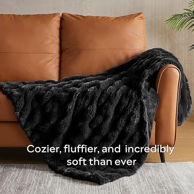 JELLYMONI Faux Fur Throw Blanket, Black Fuzzy Cozy Plush Bubble Bed Blanket, Thick and Warm King (108" x 90")