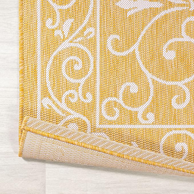 JONATHAN Y Vintage Filigree Indoor Outdoor Runner Rug 2X10 Yellow/Cream, Charleston Textured Weave for Backyard, Patio, Porch, Easy-Cleaning, High Traffic, Pet-Friendly, Non-Shedding (SMB106L-210)