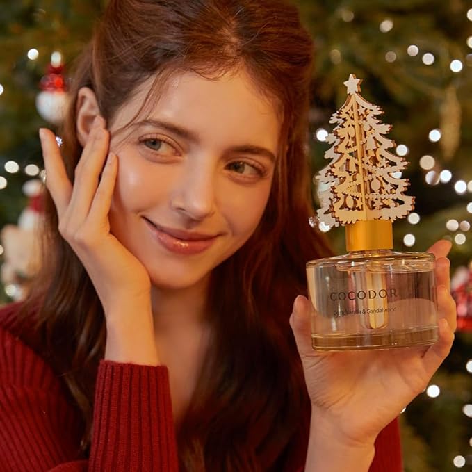 COCODOR Christmas White Tree Reed Diffuser/Snow Dark Vanilla&Sandalwood/ 6.7oz / Scent Fragrance Oil Diffuser for Bedroom Bathroom Home Décor for Xmas