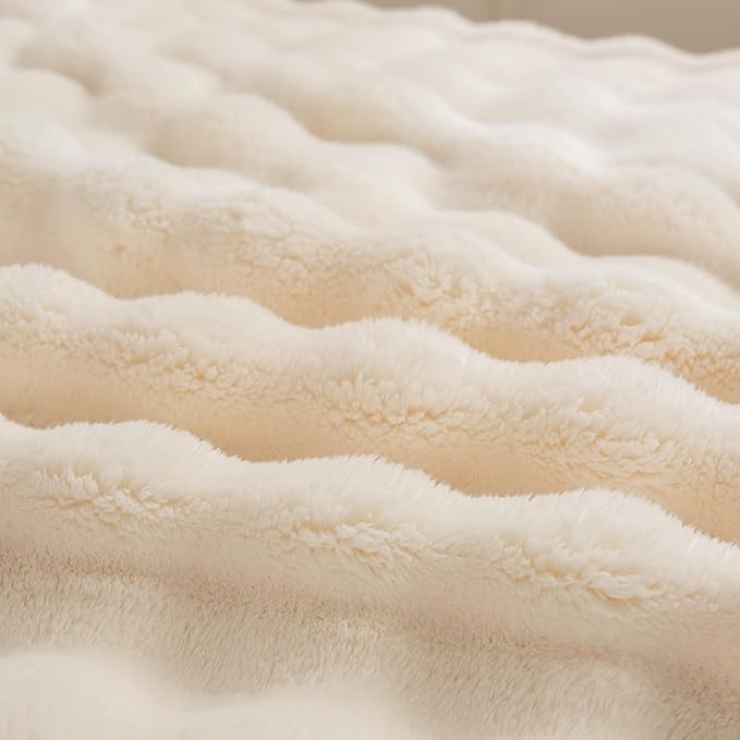 YUSOKI Luxury 3D Bubble Throw Blanket 3.1lb,All Ages,Home Decoration, (Ivory,60 * 80inches)