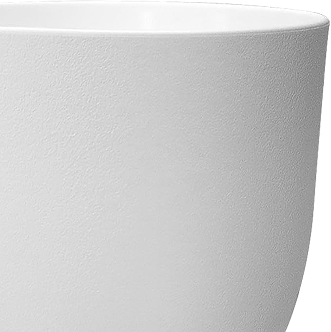 9/8/7.5 inch Flower Pots, Set of 3 Modern Decorative Plastic Planters with Drainage Holes and Saucers, Plant Pots for Indoor Outdoor Plants, White