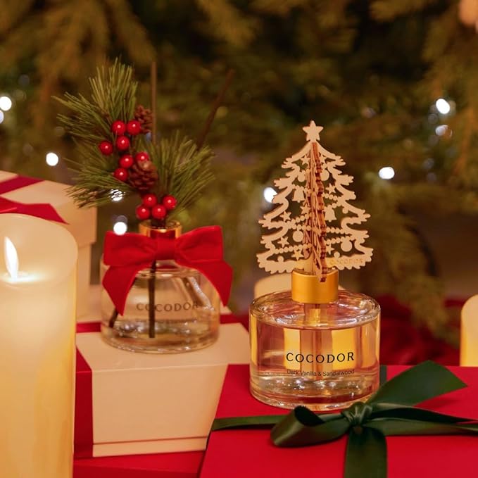 COCODOR Christmas White Tree Reed Diffuser/Snow Dark Vanilla&Sandalwood/ 6.7oz / Scent Fragrance Oil Diffuser for Bedroom Bathroom Home Décor for Xmas