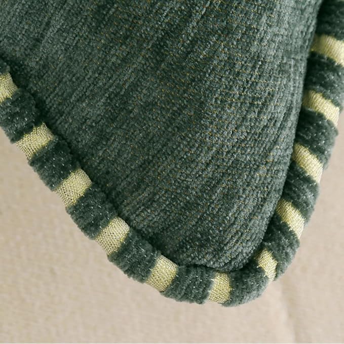 Set of 2 Brown Vintage Embroidered Throw Pillow Covers 18x18in，Floral Embroidered Cushion Cover for Sofa Couch Bed Burgandies Pillow Cover Brown