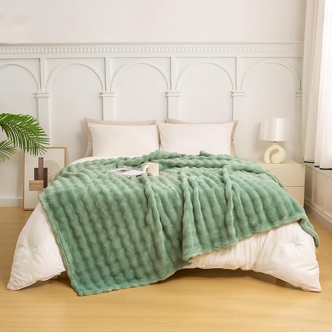 YUSOKI Luxury 3D Bubble Throw Blanket 3.1lb,All Ages,Home Decoration, (Sage Green,60 * 80inches)