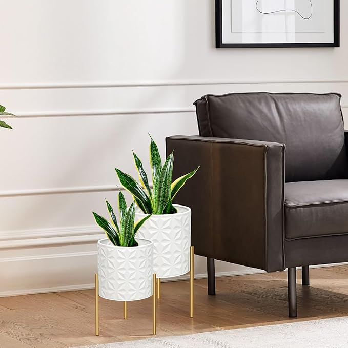 ARNIS Modern Planter Pots, Set of 2 Large Planters with Stand, Decorative Planters, Metal Pots with Drainage Holes for Living Room, Office, Garden or Balcony, 8.25 &10.5 Inch, Matte White