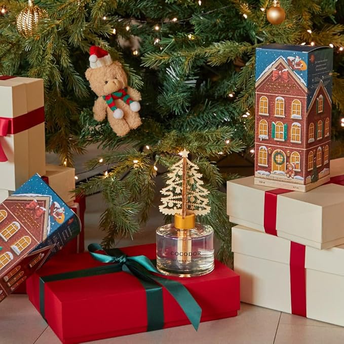 COCODOR Christmas White Tree Reed Diffuser/Snow Dark Vanilla&Sandalwood/ 6.7oz / Scent Fragrance Oil Diffuser for Bedroom Bathroom Home Décor for Xmas