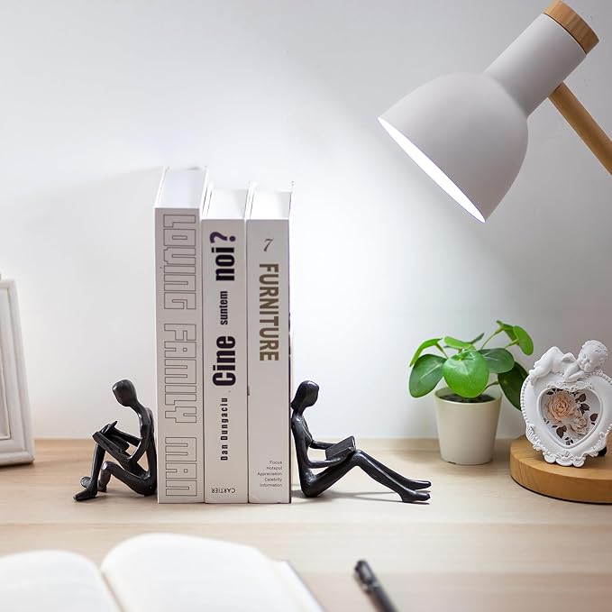 Sziqiqi Book Ends for Shelves Decorative - Cast Iron Bookends for Books Reading Couple Bookshelf Decorative Objects Metal Modern Statue Sculpture Gift for Readers Book Lovers Nerd