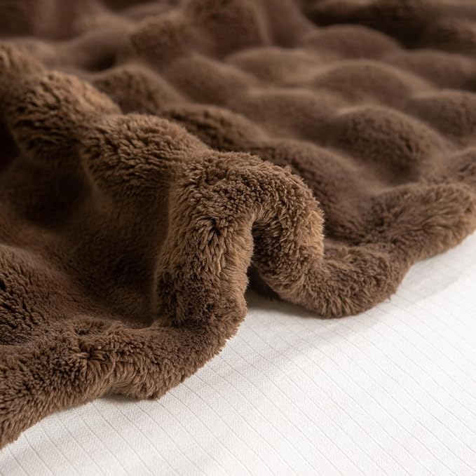 YUSOKI Luxury 3D Bubble Throw Blanket 3.1lb,All Ages,Home Decoration, (Brown,60 * 80inches)