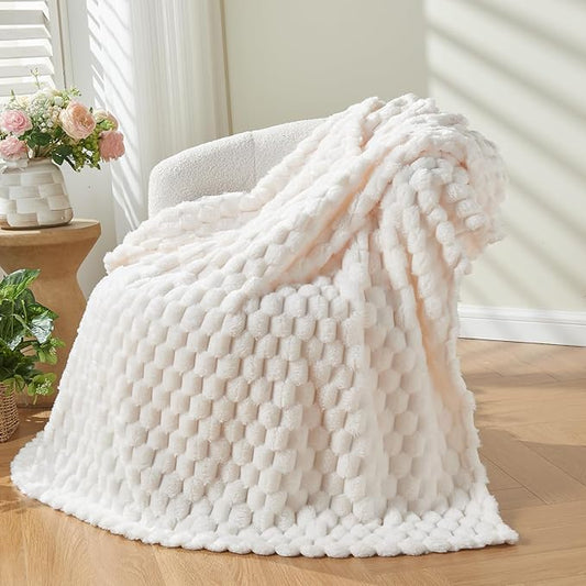 NEWCOSPLAY Super Soft Twin Blanket Ivory Premium Silky Flannel Fleece 3D Clouds Stylish Jacquard Lightweight Bed Blanket All Season Use 350GSM (Ivory, Twin(60"x80"))