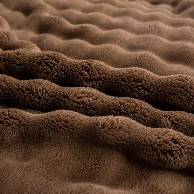 YUSOKI Luxury 3D Bubble Throw Blanket 3.1lb,All Ages,Home Decoration, (Brown,60 * 80inches)