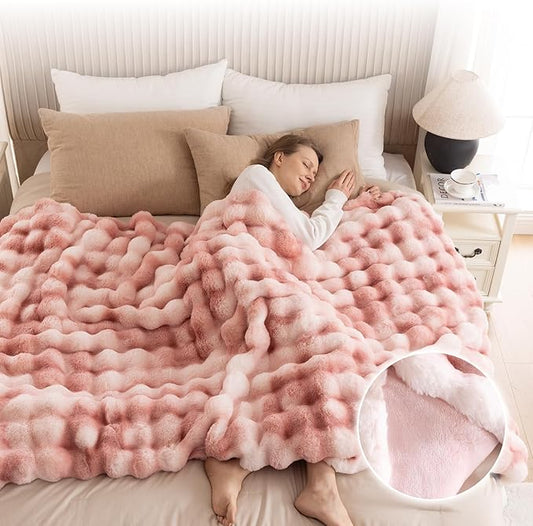 Cozy Faux Fur Throw Blanket for Couch-Warm Fuzzy Throw Blanket, Soft Plush Thick Bubble Blankets for Bedroom and Living Room, Furry Luxury Blanket, 90 x 90, Tie-Dye Pink
