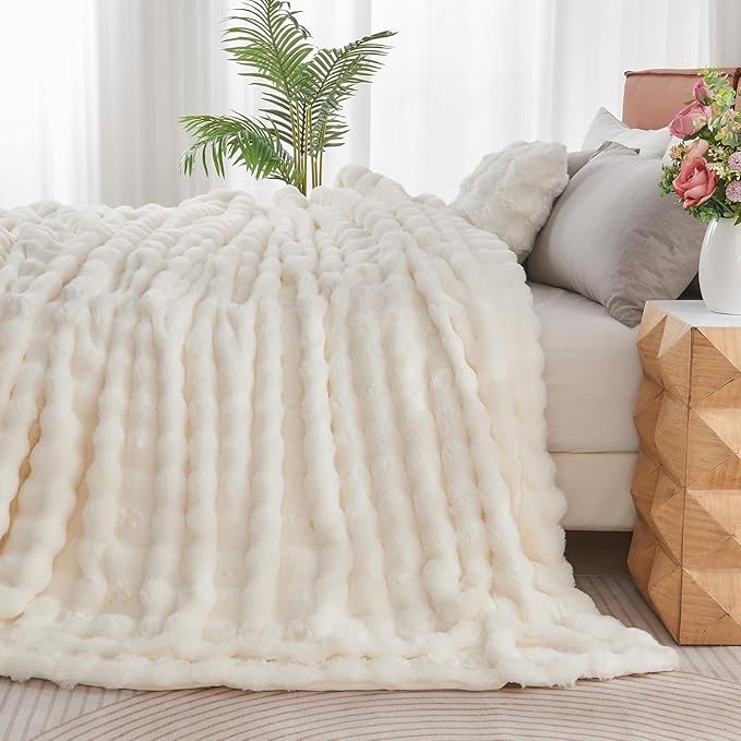 Lotus Karen Queen Size Faux Fur Blanket - Cream White Big Bubble Rabbit Fluff, 90x90 Inches