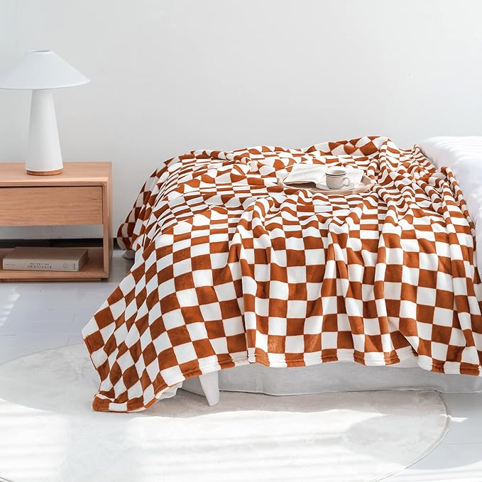 LOMAO Throw Blankets Flannel Blanket with Checkerboard Grid Pattern Soft Throw Blanket for Couch, Bed, Sofa Luxurious Warm and Cozy for All Seasons (Maple Brown, 50"x60")