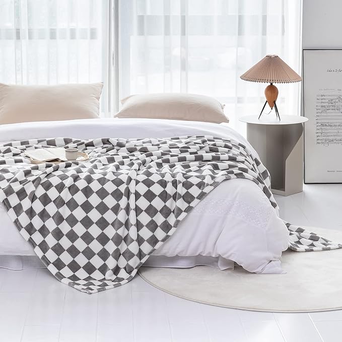 LOMAO Throw Blankets Flannel Blanket with Checkerboard Grid Pattern Soft Throw Blanket for Couch, Bed, Sofa Luxurious Warm and Cozy for All Seasons (Grey, 50"x60")