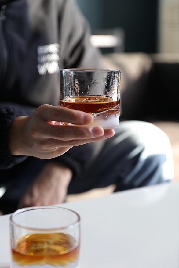 Yosemite Heavy Crystal Whiskey Glasses Gift Set of 2, Thick Freezable Bourbon Glass 1lb Each, Premium Whiskey Gifts for Men, Frozen Crystal Chills Cocktails, 10 oz