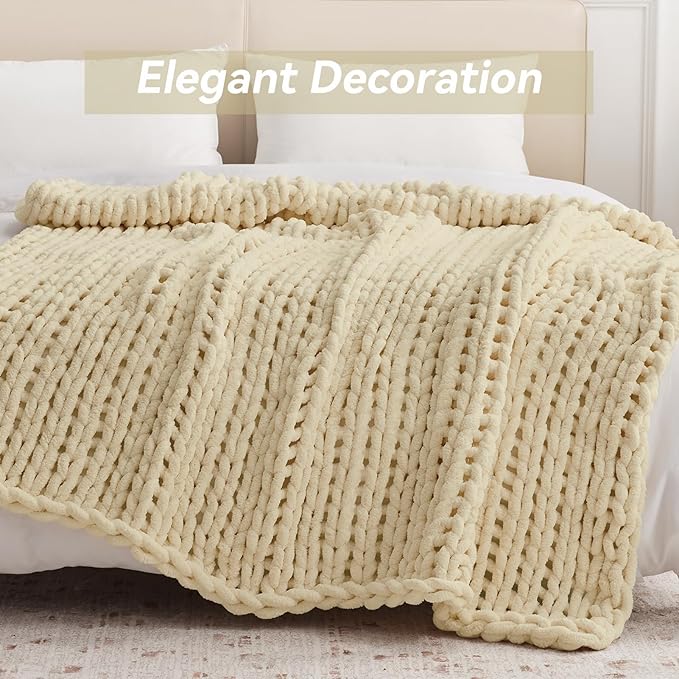 Chunky Knit Throw Blanket, 40''*50'' Knitted Throw Chenille Yarn for Bed Couch, Handmade Oatmeal Crochet Big Thick Blanket, Machine Washable Cute Comfy Blanket for Home Decor