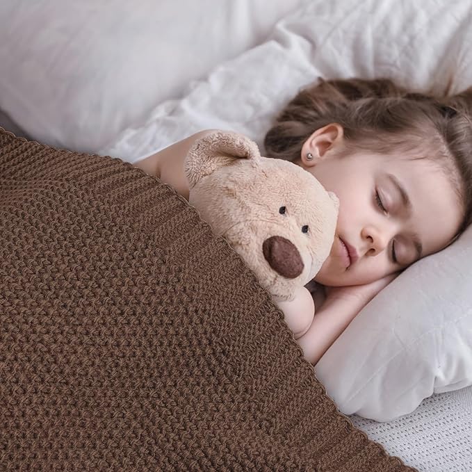 CozeCube Brown Throw Blanket for Couch, Soft Cozy Cable Knit Throw for Bed Sofa Living Room, Lightweight Warm Decorative Farmhouse Christmas Blanket, 50"x60", Dark Brown