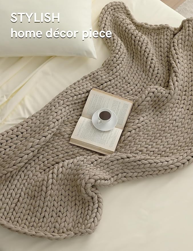 YnM Chunky Throw Blanket, Medium-Weight, Hand Knitted, Skin Friendly, Ventilated and Breathable, Machine Washable, Home Décor Piece for Couch, Sofa and Bed (Beige, 60x80 Inch)