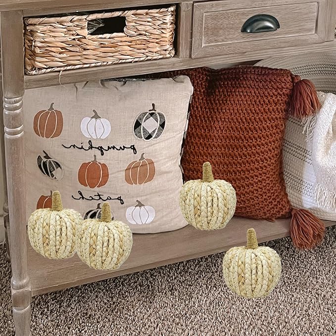 naturevibe 5.3 Inches Braided Cornhusk Pumpkin Decor Set of 4 as Centerpieces for Tables,Natural Corn Stalks Woven Pumpkins for Fall Home Decor,Thanksgiving Decorations or Autumn Harvest Gifts