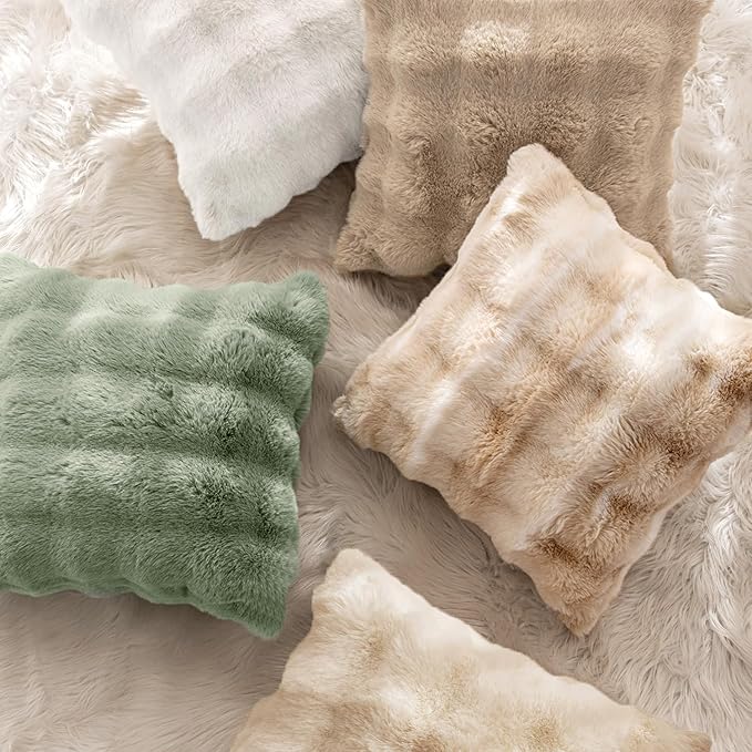 MIULEE Pack of 2 Decorative Pillow Covers Thick Soft Plush Faux Fur Throw Pillows Luxury Home Decor for Couch Bedroom Living Room Sofa,18x18 Inch Beige