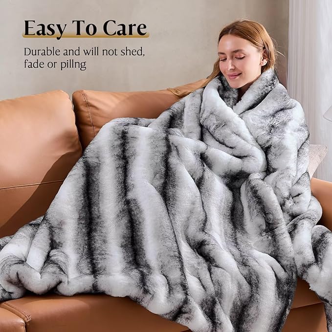 Luxury Faux Fur Blanket - Soft Warm Plush Blankets for Couch Sofa Bed, Fluffy Thick Throws for Bedroom, Office, Living Room, Decorative Reversible, Not Easy to shed - 60"x80", Black/White