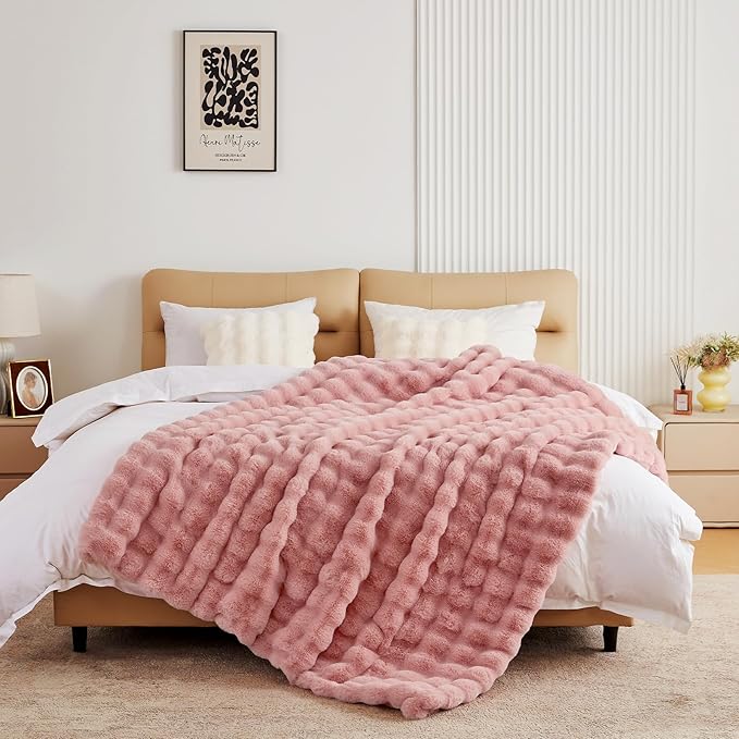BENVWE Faux Fur Throw Blanket for Couch - Fluffy Soft Thick Bubble Blanket for Living Room Home Decor - Mothers Day Birthday Gifts for Women, Dusty Pink, 51" x 63"