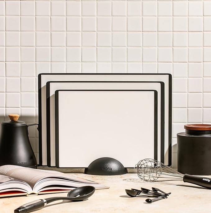 SMIRLY Plastic Cutting Board Set 3 Pieces, Non-Slip Dishwasher Safe Chopping Boards for Kitchen, Black & White